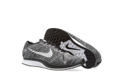 NIKE FLYKNIT RACER - Black & White