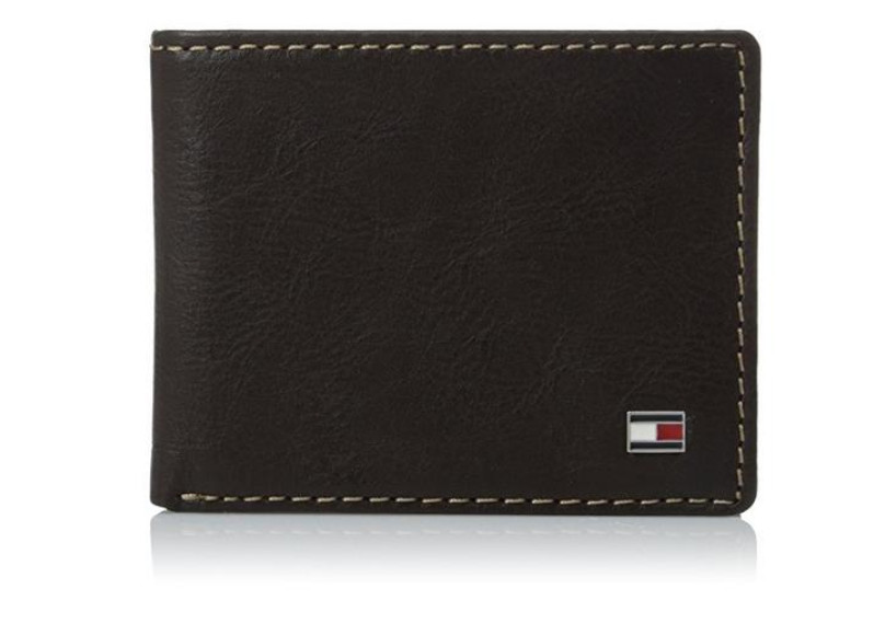 Logan Passcase Wallet Brown