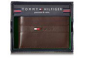 Tommy Hilfiger Men's Ranger Leather Passcase Wallet with Removable Card Holder - Brown