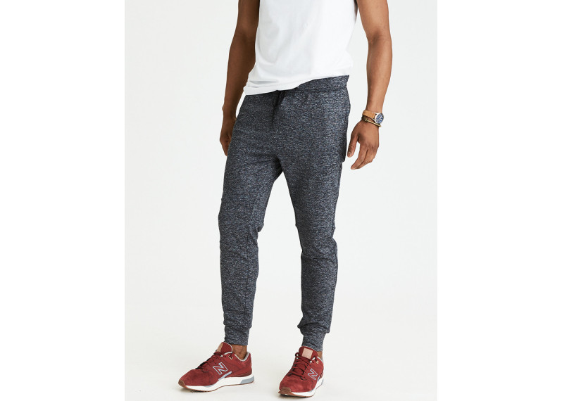 LIGHTWEIGHT FLEECE JOGGER