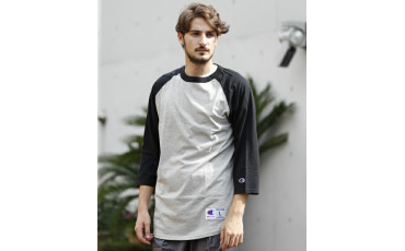 Three-quarter sleeve baseball T-shirt