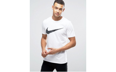 Nike T-Shirt With Hangtag Swoosh