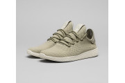 Pharrell Williams Tennis Hu 男裝