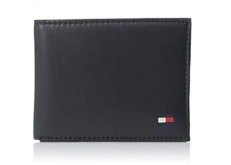 Tommy Hilfiger Men's Thin Sleek Casual Bifold Wallet 