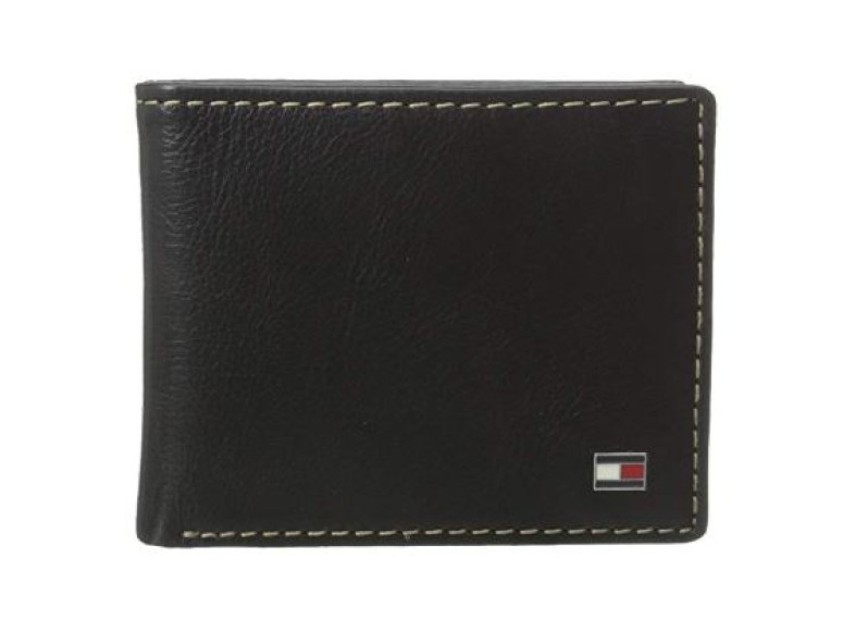 Tommy Hilfiger Men's Leather Slim Billfold Wallet