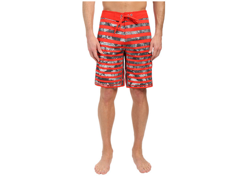 The North Face Whitecap Boardshorts - Fiery Red Moss Stripe