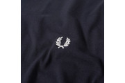 FRED PERRY TWIN TIPPED TEE - Navy