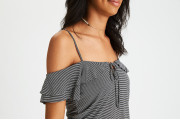 AEO SOFT & SEXY OFF-THE-SHOULDER T-SHIRT - Chalk